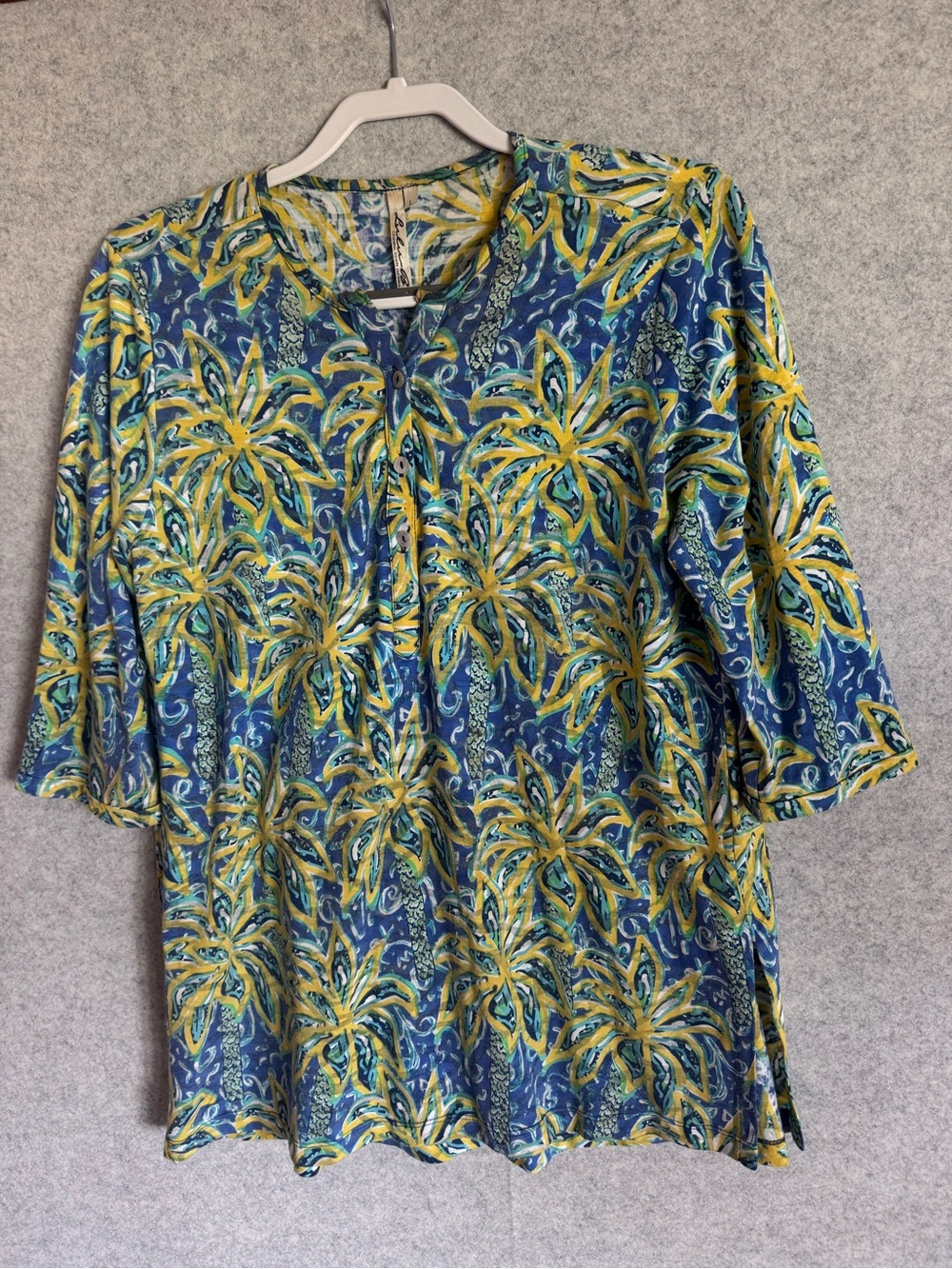 Lulu-B Tropical Print Top in Size L